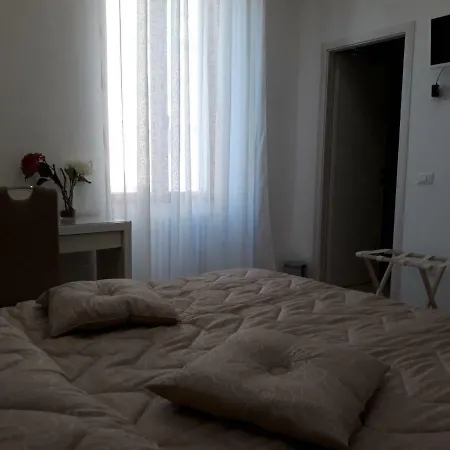 Rosa Del Salento 3*