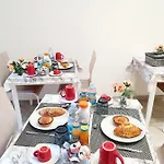 Rosa Del Salento 住宿加早餐酒店 莱切