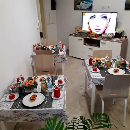 ベッド・アンド・ブレックファスト Rosa Del Salento 3*