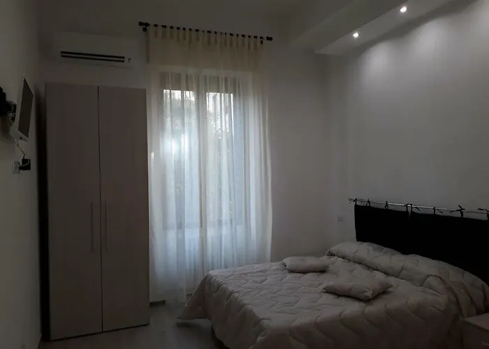 Bed and Breakfast Rosa Del Salento Λέτσε